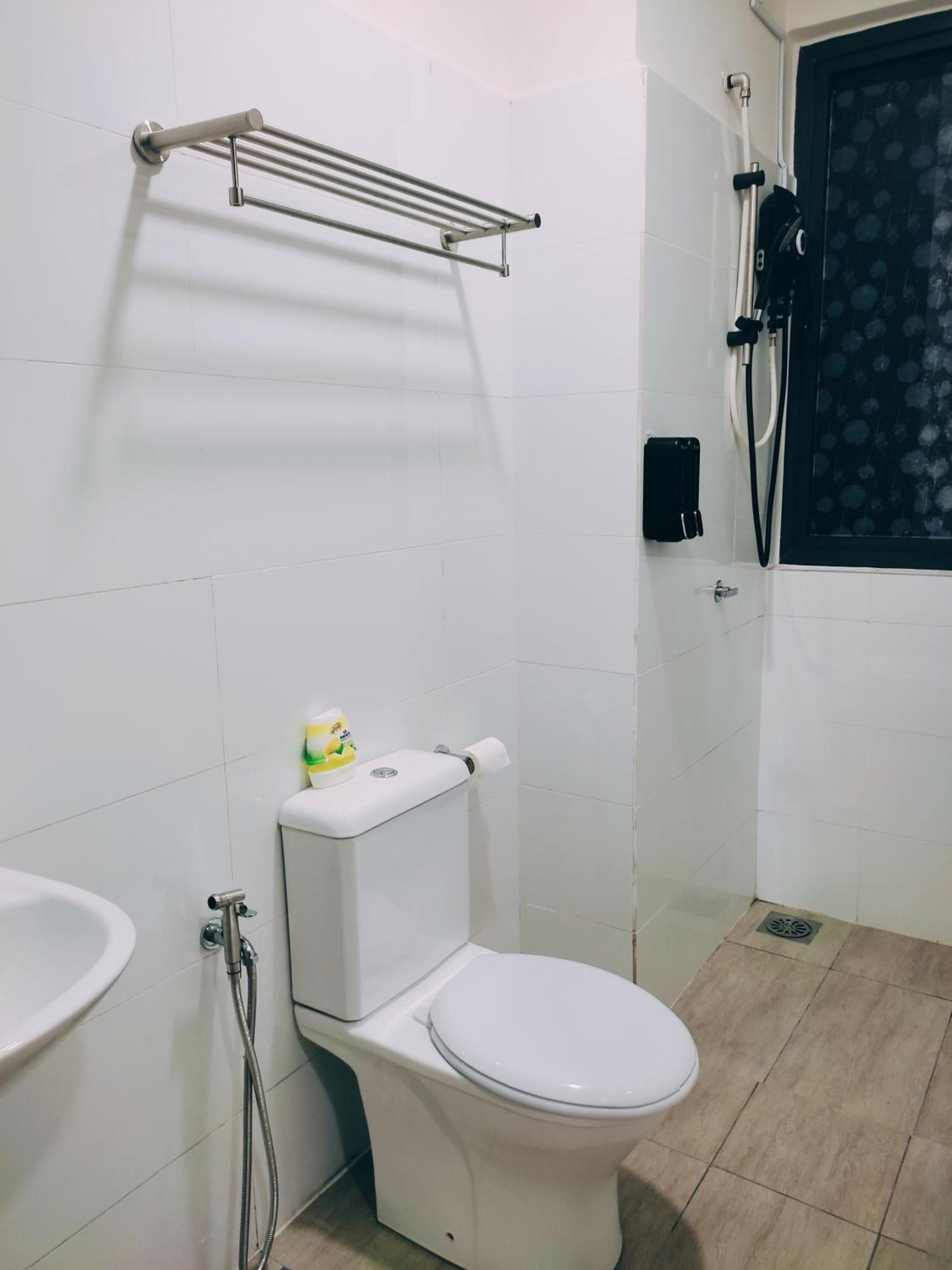 Klia Airport Apartment *